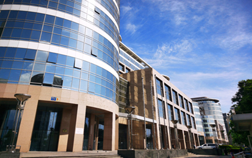 庄胜广场侧立面